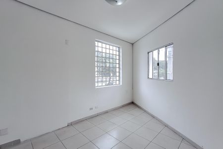 Casa à venda com 350m², 3 quartos e 6 vagas Casa à venda com 350m², 3 quartos e 6 vagasQuarto 3