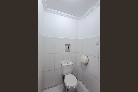 Casa à venda com 350m², 3 quartos e 6 vagas Casa à venda com 350m², 3 quartos e 6 vagasLavabo