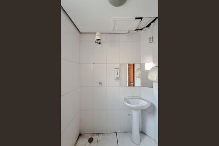 Casa à venda com 350m², 3 quartos e 6 vagas Casa à venda com 350m², 3 quartos e 6 vagasBanheiro