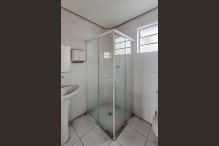 Casa à venda com 350m², 3 quartos e 6 vagas Casa à venda com 350m², 3 quartos e 6 vagasBanheiro 2