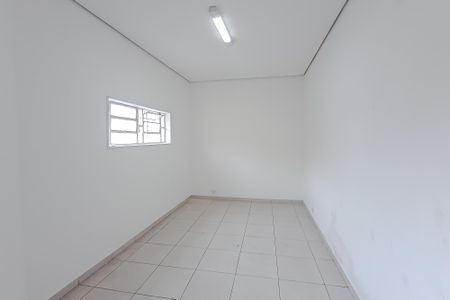 Casa à venda com 350m², 3 quartos e 6 vagas Casa à venda com 350m², 3 quartos e 6 vagasQuarto 2