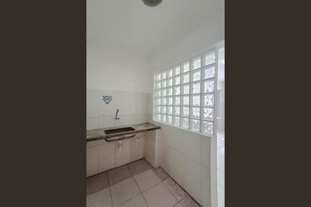 Casa à venda com 350m², 3 quartos e 6 vagas Casa à venda com 350m², 3 quartos e 6 vagasCozinha