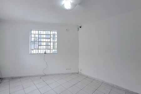 Casa à venda com 350m², 3 quartos e 6 vagas Casa à venda com 350m², 3 quartos e 6 vagasSala