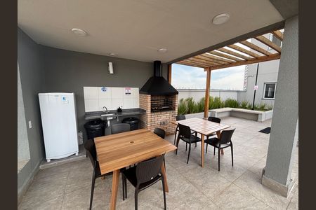 Apartamento para alugar com 51m², 2 quartos e 1 vaga Apartamento para alugar com 51m², 2 quartos e 1 vagaÁrea comum - Churrasqueira