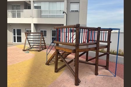 Apartamento para alugar com 51m², 2 quartos e 1 vaga Apartamento para alugar com 51m², 2 quartos e 1 vagaÁrea comum - Playground