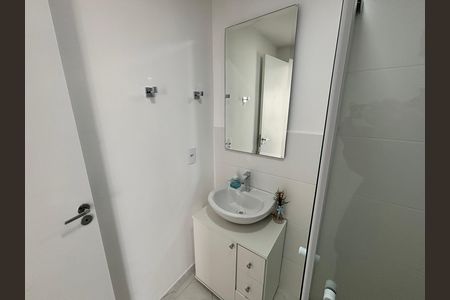 Apartamento para alugar com 51m², 2 quartos e 1 vaga Apartamento para alugar com 51m², 2 quartos e 1 vagaBanheiro