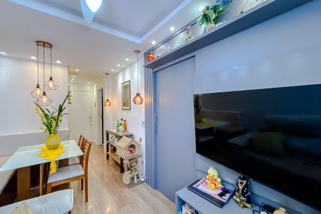 Apartamento à venda com 42m², 2 quartos e sem vaga Apartamento à venda com 42m², 2 quartos e sem vagaSala