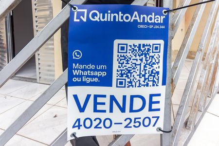 Casa à venda com 120m², 2 quartos e 2 vagas Casa à venda com 120m², 2 quartos e 2 vagasPlaca