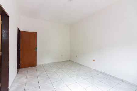 Casa à venda com 120m², 2 quartos e 2 vagas Casa à venda com 120m², 2 quartos e 2 vagasSala
