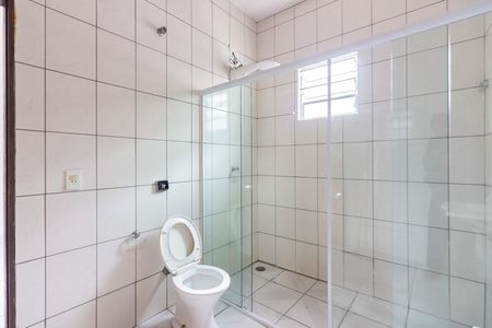 Casa à venda com 120m², 2 quartos e 2 vagas Casa à venda com 120m², 2 quartos e 2 vagasBanheiro 2
