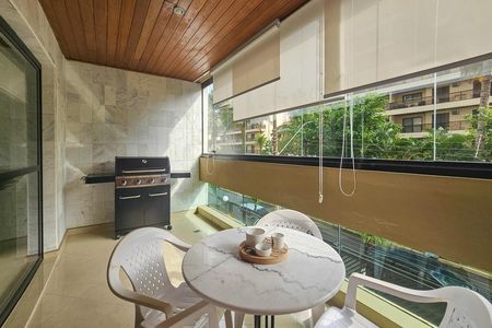 Apartamento para alugar com 114m², 3 quartos e 1 vaga