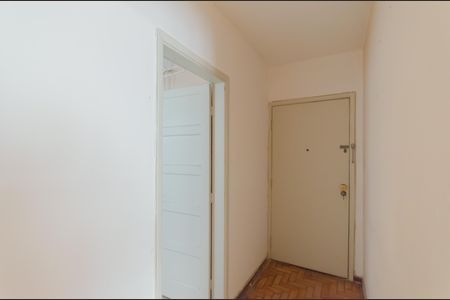 Apartamento à venda com 66m², 2 quartos e 1 vagaSala - Entrada
