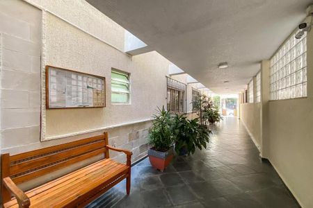 Apartamento à venda com 66m², 2 quartos e 1 vagaÁrea comum
