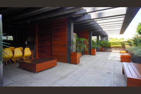 Apartamento à venda com 69m², 1 quarto e 2 vagas Apartamento à venda com 69m², 1 quarto e 2 vagasÁrea comum - Churrasqueira