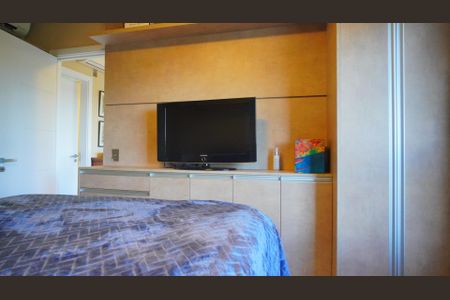 Apartamento à venda com 69m², 1 quarto e 2 vagas Apartamento à venda com 69m², 1 quarto e 2 vagasSuite