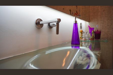 Apartamento à venda com 69m², 1 quarto e 2 vagas Apartamento à venda com 69m², 1 quarto e 2 vagasBanheiro 2