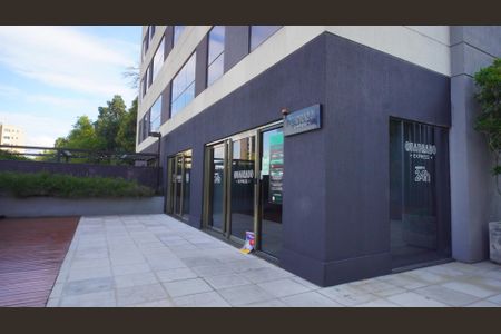 Apartamento à venda com 69m², 1 quarto e 2 vagas Apartamento à venda com 69m², 1 quarto e 2 vagasMercado