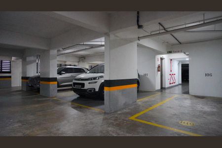Apartamento à venda com 69m², 1 quarto e 2 vagas Apartamento à venda com 69m², 1 quarto e 2 vagasGaragem.2 vagas