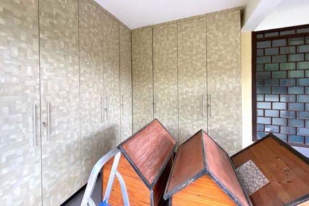 Casa de condomínio à venda com 400m², 4 quartos e 4 vagasÁrea de Serviço