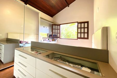 Casa de condomínio à venda com 400m², 4 quartos e 4 vagasQuarto 3