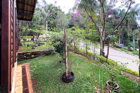 Casa de condomínio à venda com 400m², 4 quartos e 4 vagasVista do Quarto 4