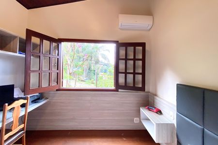 Casa de condomínio à venda com 400m², 4 quartos e 4 vagasQuarto 4