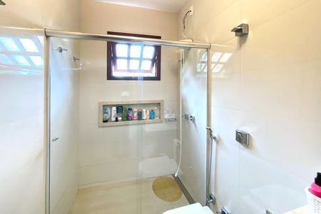 Casa de condomínio à venda com 400m², 4 quartos e 4 vagasBanheiro