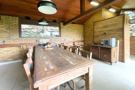 Casa de condomínio à venda com 400m², 4 quartos e 4 vagasEspaço Gourmet
