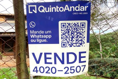 Casa de condomínio à venda com 400m², 4 quartos e 4 vagasPlaca