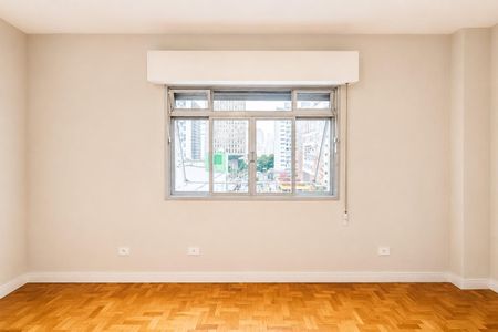Apartamento à venda com 145m², 3 quartos e 1 vaga Apartamento à venda com 145m², 3 quartos e 1 vagaDormitório 2