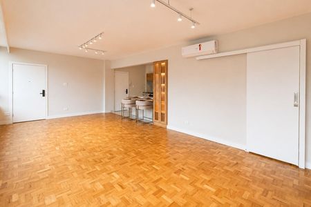 Sala de apartamento à venda com 3 quartos, 145m² em Bela Vista, São Paulo