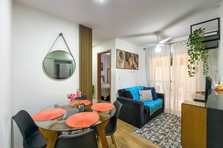 Apartamento para alugar com 68m², 2 quartos e 1 vaga Apartamento para alugar com 68m², 2 quartos e 1 vagaSala
