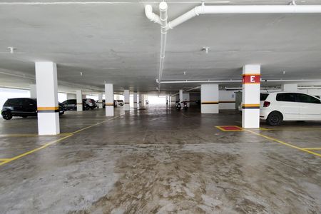 Apartamento para alugar com 68m², 2 quartos e 1 vaga Apartamento para alugar com 68m², 2 quartos e 1 vagaGaragem