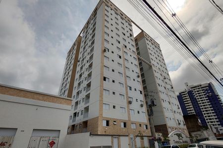 Apartamento para alugar com 68m², 2 quartos e 1 vaga Apartamento para alugar com 68m², 2 quartos e 1 vagaFachada