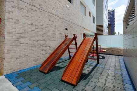 Apartamento para alugar com 68m², 2 quartos e 1 vaga Apartamento para alugar com 68m², 2 quartos e 1 vagaÁrea comum - Playground