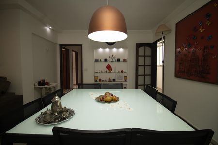 Apartamento à venda com 134m², 4 quartos e 1 vaga