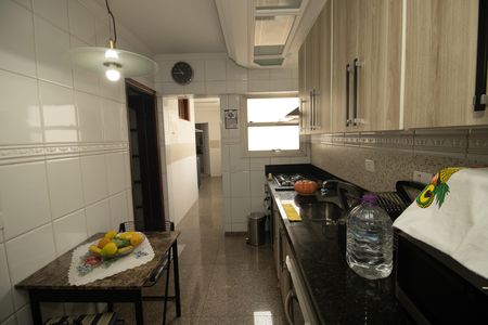 Apartamento à venda com 134m², 4 quartos e 1 vaga
