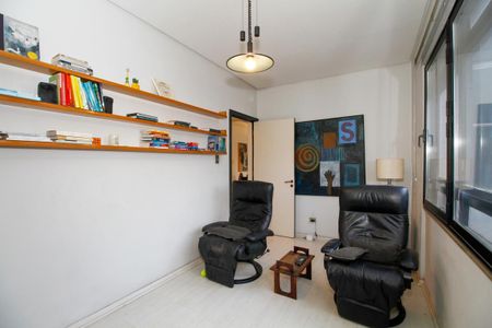 Apartamento à venda com 260m², 3 quartos e 2 vagas Apartamento à venda com 260m², 3 quartos e 2 vagasSala de Tv/Escritório
