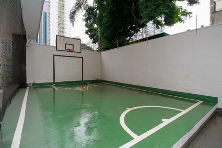 Apartamento à venda com 260m², 3 quartos e 2 vagas Apartamento à venda com 260m², 3 quartos e 2 vagasÁrea Comum - Quadra