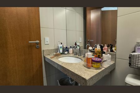Apartamento para alugar com 150m², 3 quartos e 2 vagasBanheiro da Suíte 2