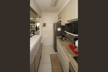 Apartamento à venda com 76m², 3 quartos e 1 vagaCozinha