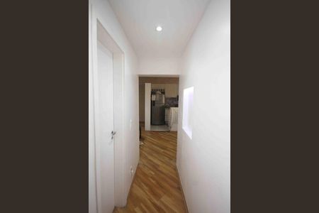 Apartamento à venda com 76m², 3 quartos e 1 vagaCorredor