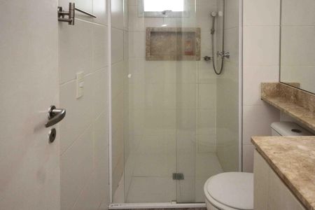 Apartamento à venda com 76m², 3 quartos e 1 vagaBanheiro da suíte