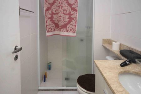 Apartamento à venda com 76m², 3 quartos e 1 vagaBanheiro Social