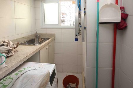 Apartamento à venda com 76m², 3 quartos e 1 vagaÁrea de Serviço