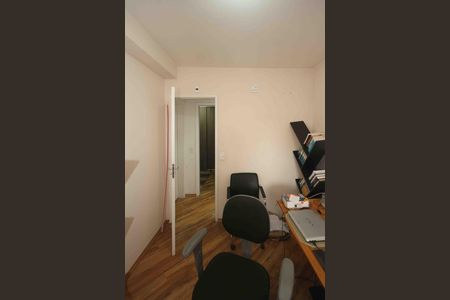 Apartamento à venda com 76m², 3 quartos e 1 vagaQuarto 02