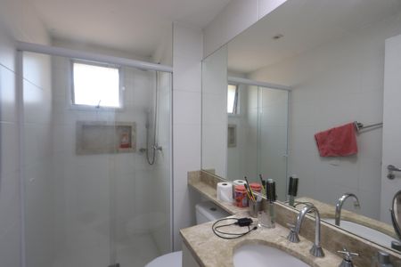 Apartamento à venda com 76m², 3 quartos e 1 vagaBanheiro da Suíte