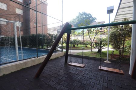 Apartamento à venda com 76m², 3 quartos e 1 vagaÁrea comum - Playground
