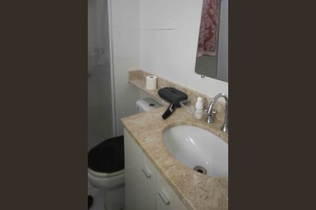 Banheiro Social de apartamento para alugar com 3 quartos, 76m² em Vila Formosa, São Paulo
