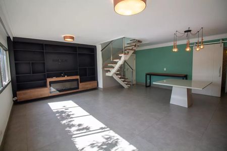 Apartamento para alugar com 360m², 4 quartos e 2 vagas Apartamento para alugar com 360m², 4 quartos e 2 vagasFoto 03